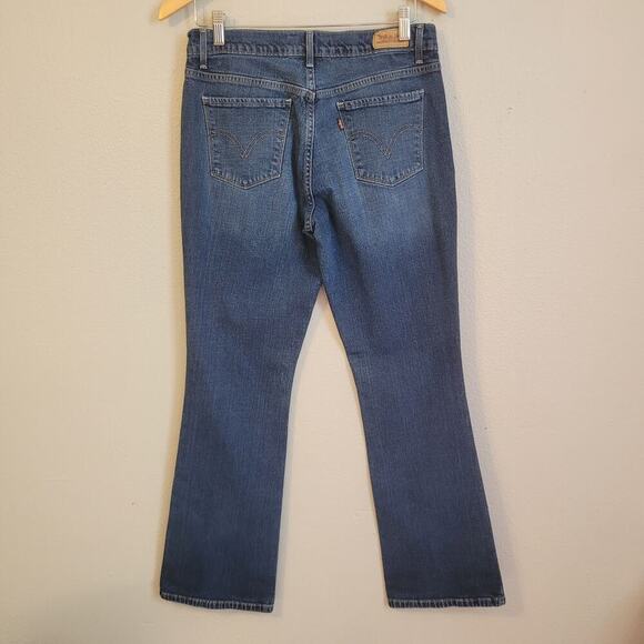 Levis 515 Bootcut Denim Jeans Womens 8 Red Tab Mid Rise Medium Wash - Picture 2 of 7